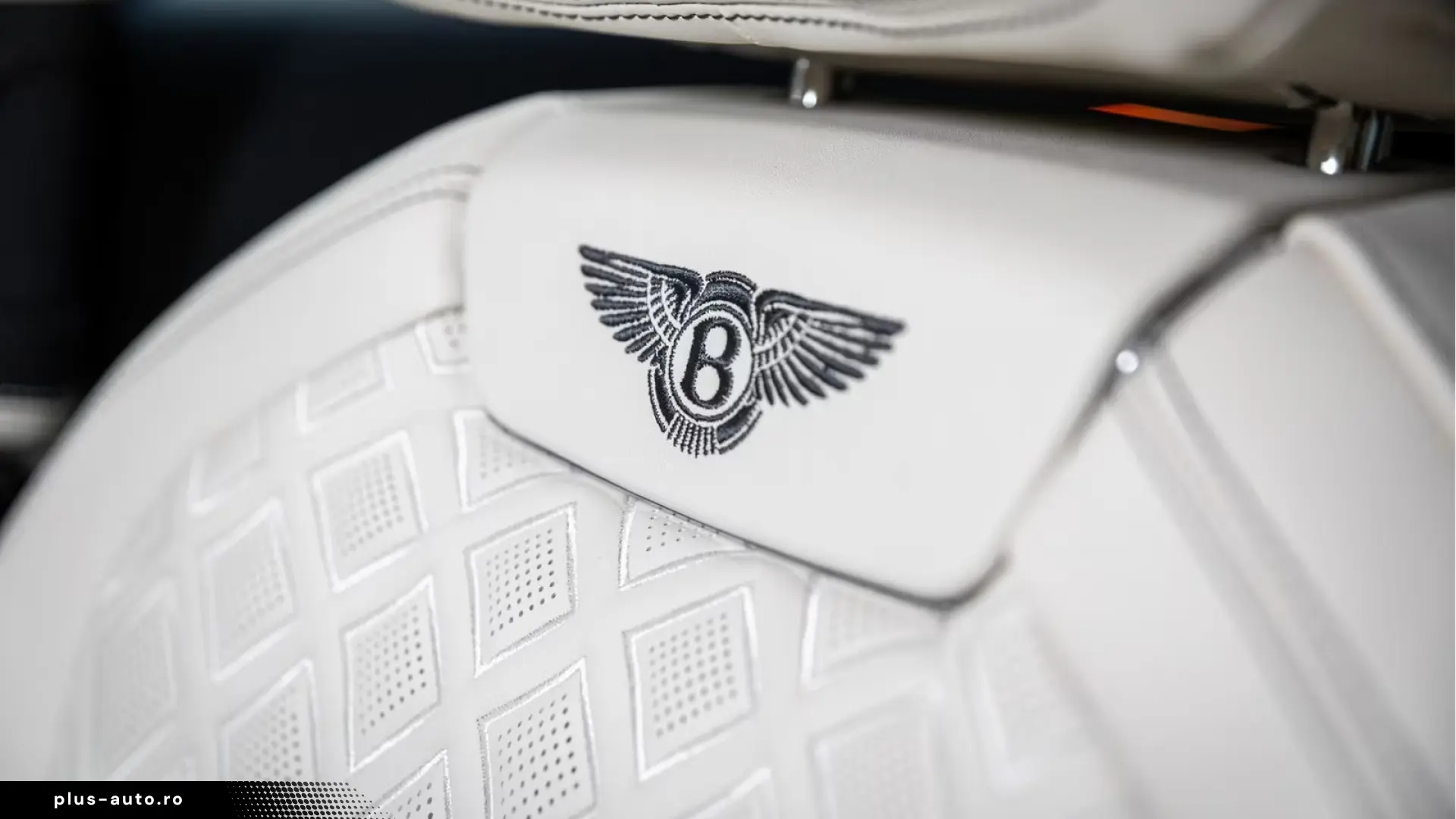 Bentley Flying Spur V8 Azure  Piano Linen Veneer Rotatin
