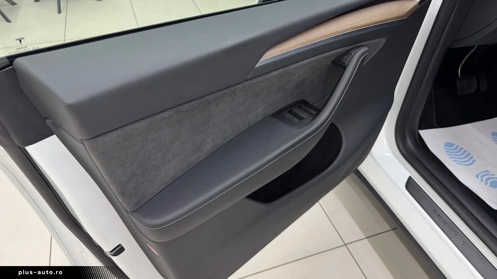 TESLA MODEL Y DUAL MOTOR LONG RANGE