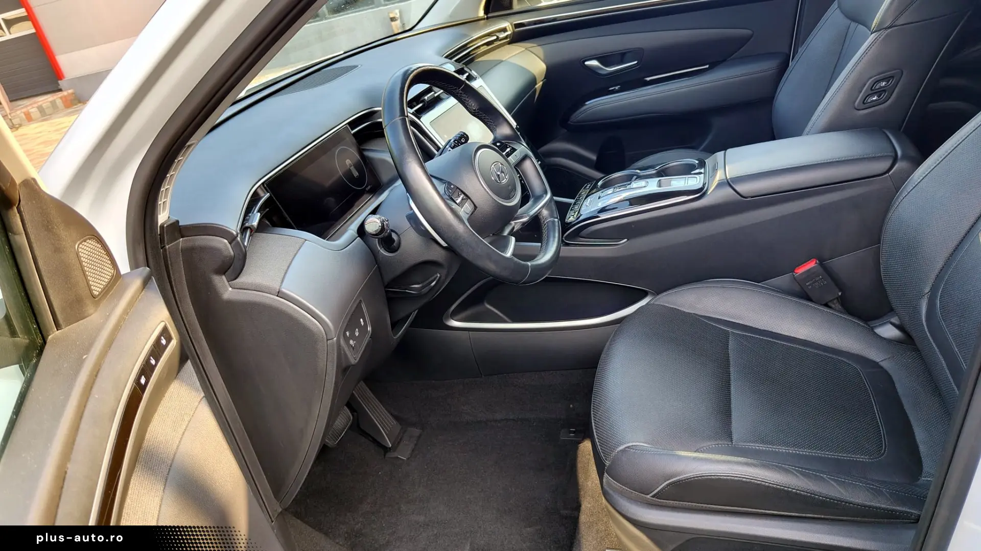 Hyundai Tucson 2022   Scaune incal-ventilate   Plafon Pano