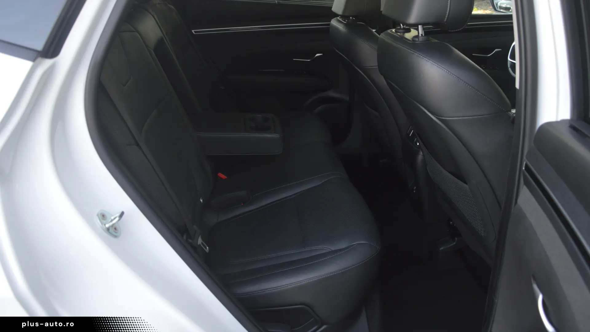 Hyundai Tucson 2022   Scaune incal-ventilate   Plafon Pano