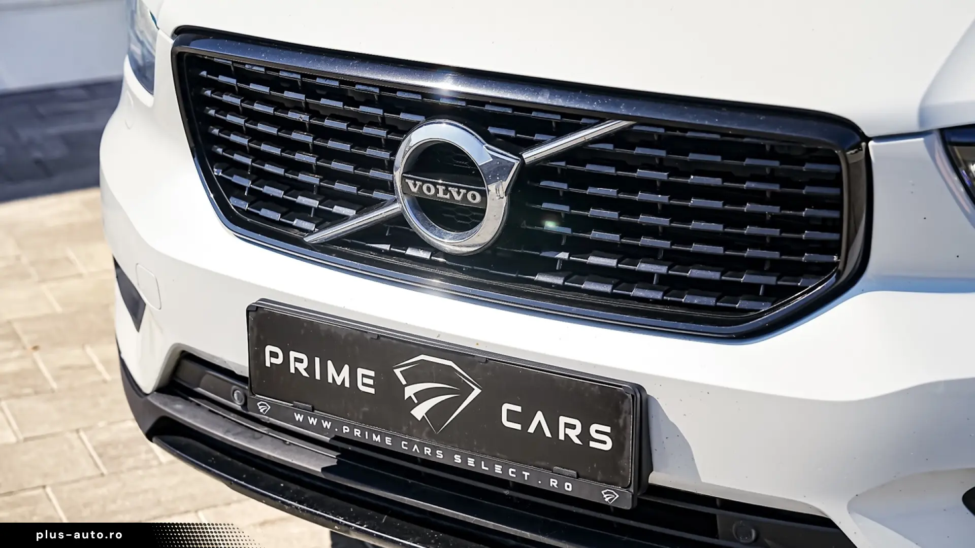 Volvo XC 40 D4 AWD Geartronic R-Design