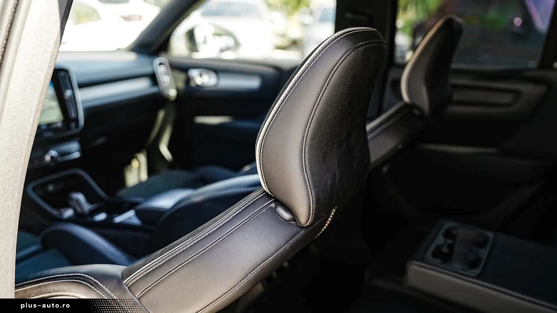 Volvo XC 40 D4 AWD Geartronic R-Design