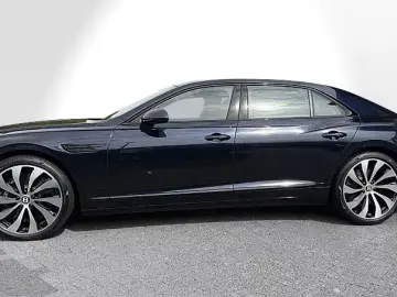 Bentley Flying Spur V8 Hybrid  B&O Rotating