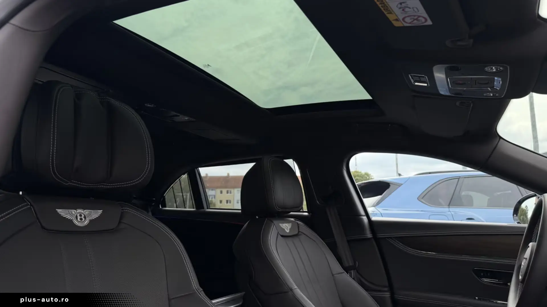 Bentley Flying Spur V8 Hybrid  B&O Rotating