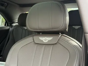 Bentley Flying Spur V8 Hybrid  B&O Rotating