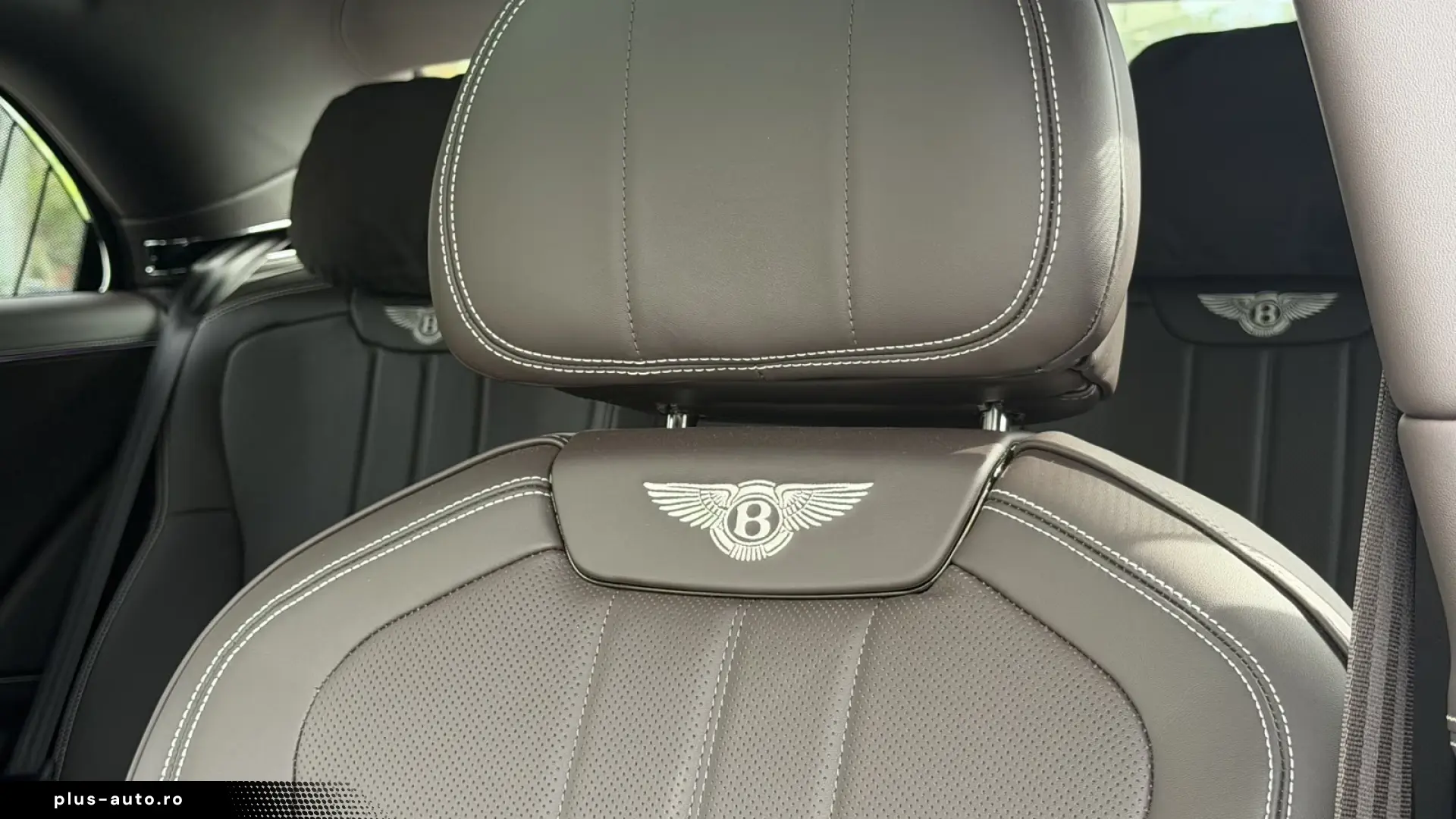 Bentley Flying Spur V8 Hybrid  B&O Rotating