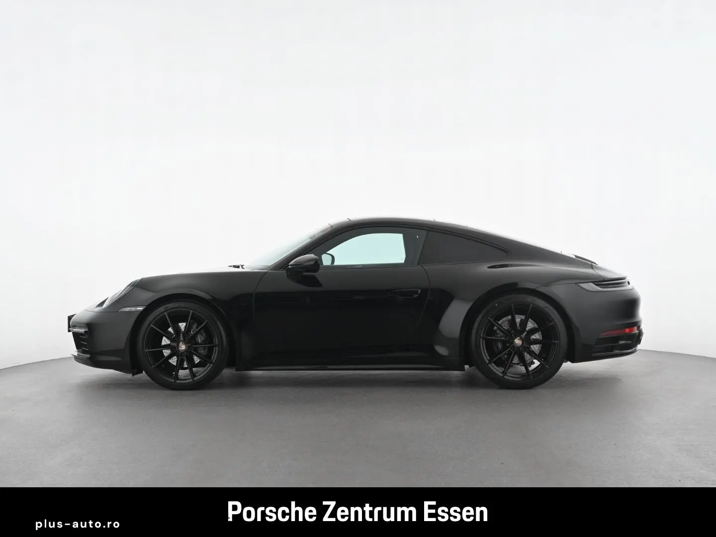 PORSCHE 992 Carrera 4   Sportabgasanlage Abstandsregelte