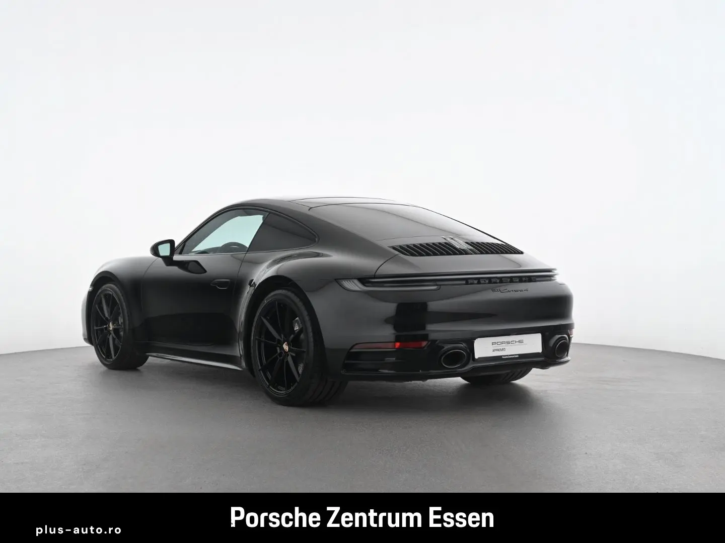 PORSCHE 992 Carrera 4   Sportabgasanlage Abstandsregelte