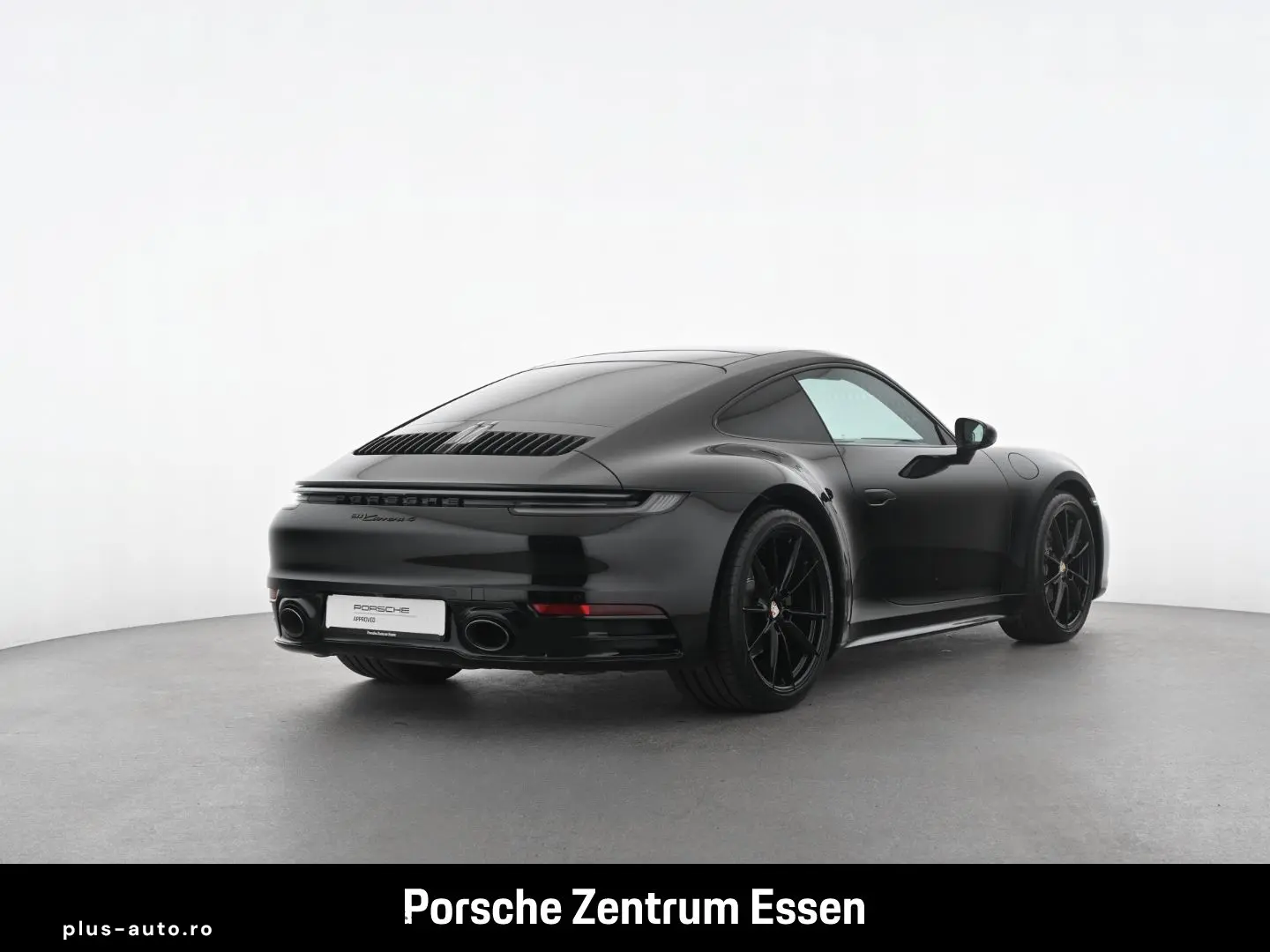 PORSCHE 992 Carrera 4   Sportabgasanlage Abstandsregelte