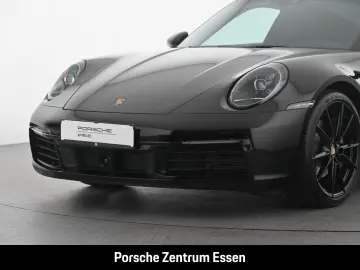 PORSCHE 992 Carrera 4   Sportabgasanlage Abstandsregelte