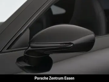 PORSCHE 992 Carrera 4   Sportabgasanlage Abstandsregelte