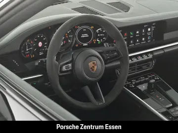PORSCHE 992 Carrera 4   Sportabgasanlage Abstandsregelte