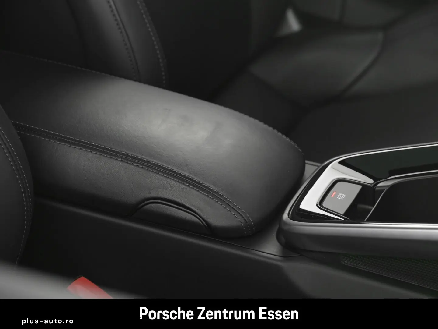 PORSCHE 992 Carrera 4   Sportabgasanlage Abstandsregelte