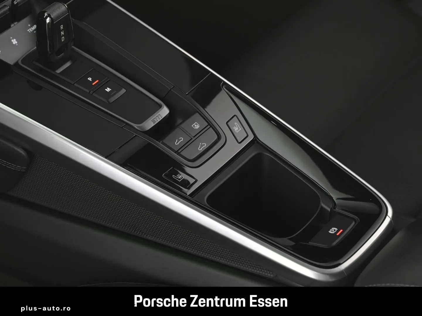 PORSCHE 992 Carrera 4   Sportabgasanlage Abstandsregelte