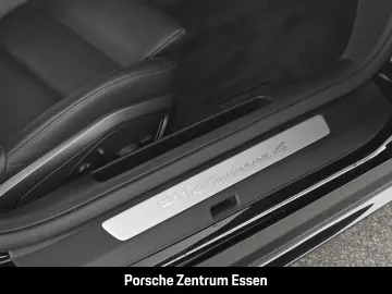 PORSCHE 992 Carrera 4   Sportabgasanlage Abstandsregelte