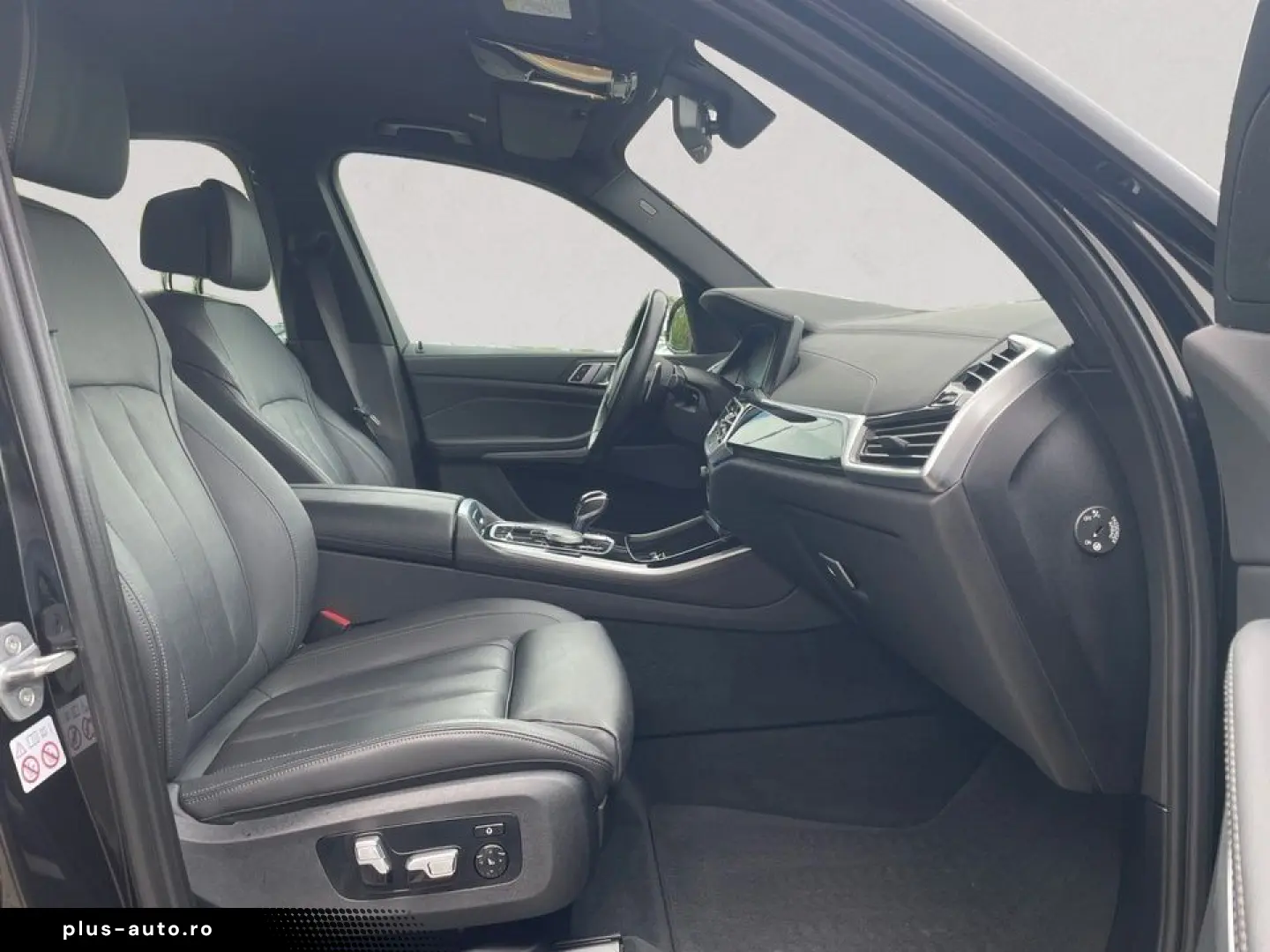 BMW X5 2020 — imagine 8