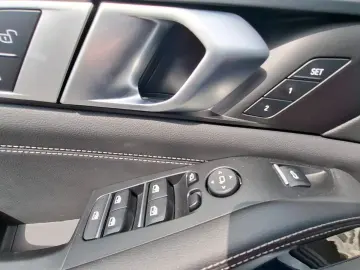 BMW X5 M50 i M-PAKET