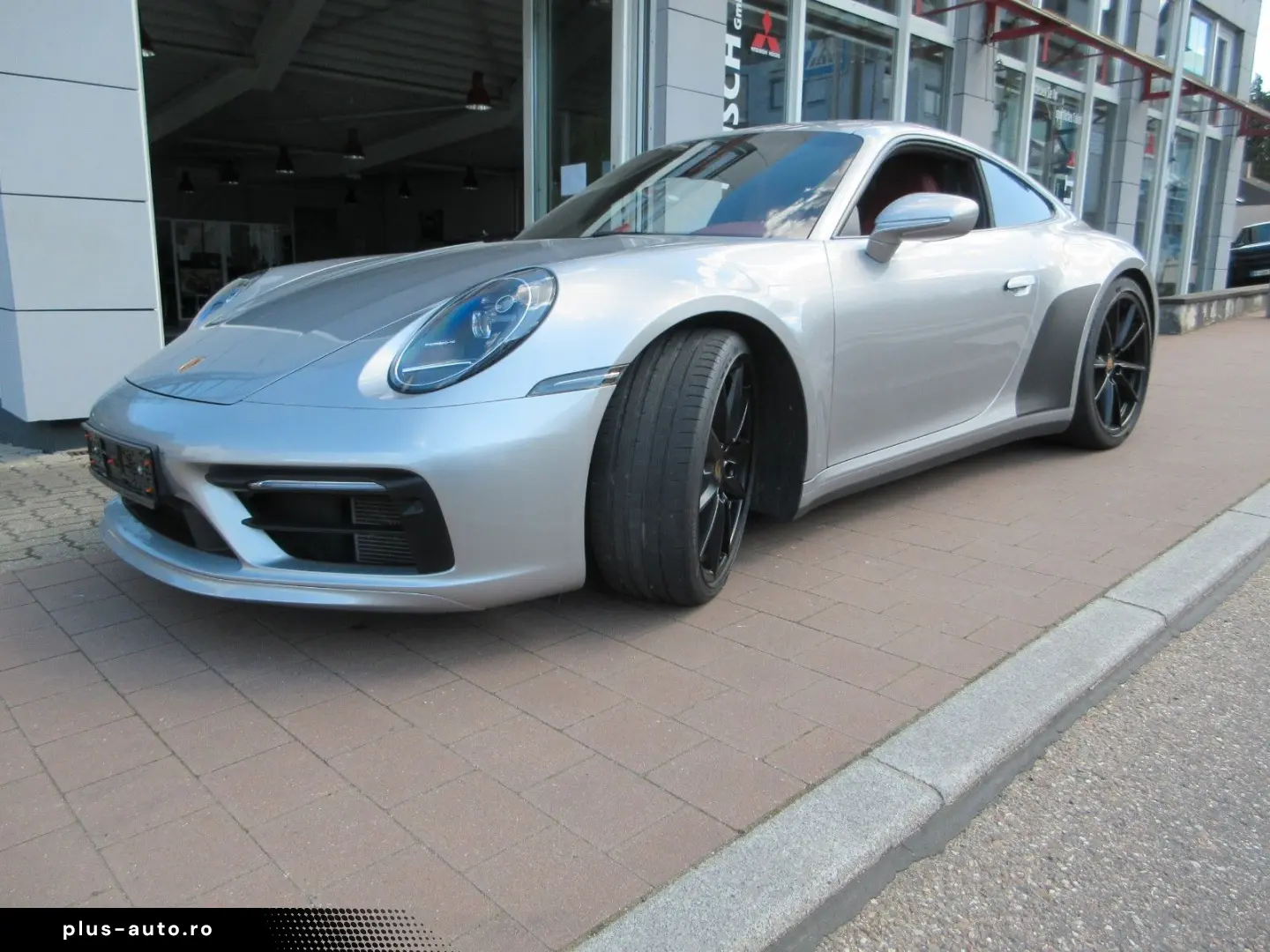 PORSCHE 992 Carrera 4S Coupé TOPAUSSTATTUNG
