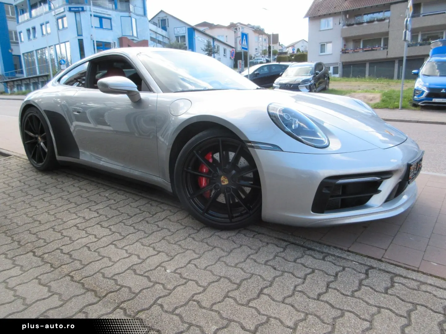 PORSCHE 992 Carrera 4S Coupé TOPAUSSTATTUNG