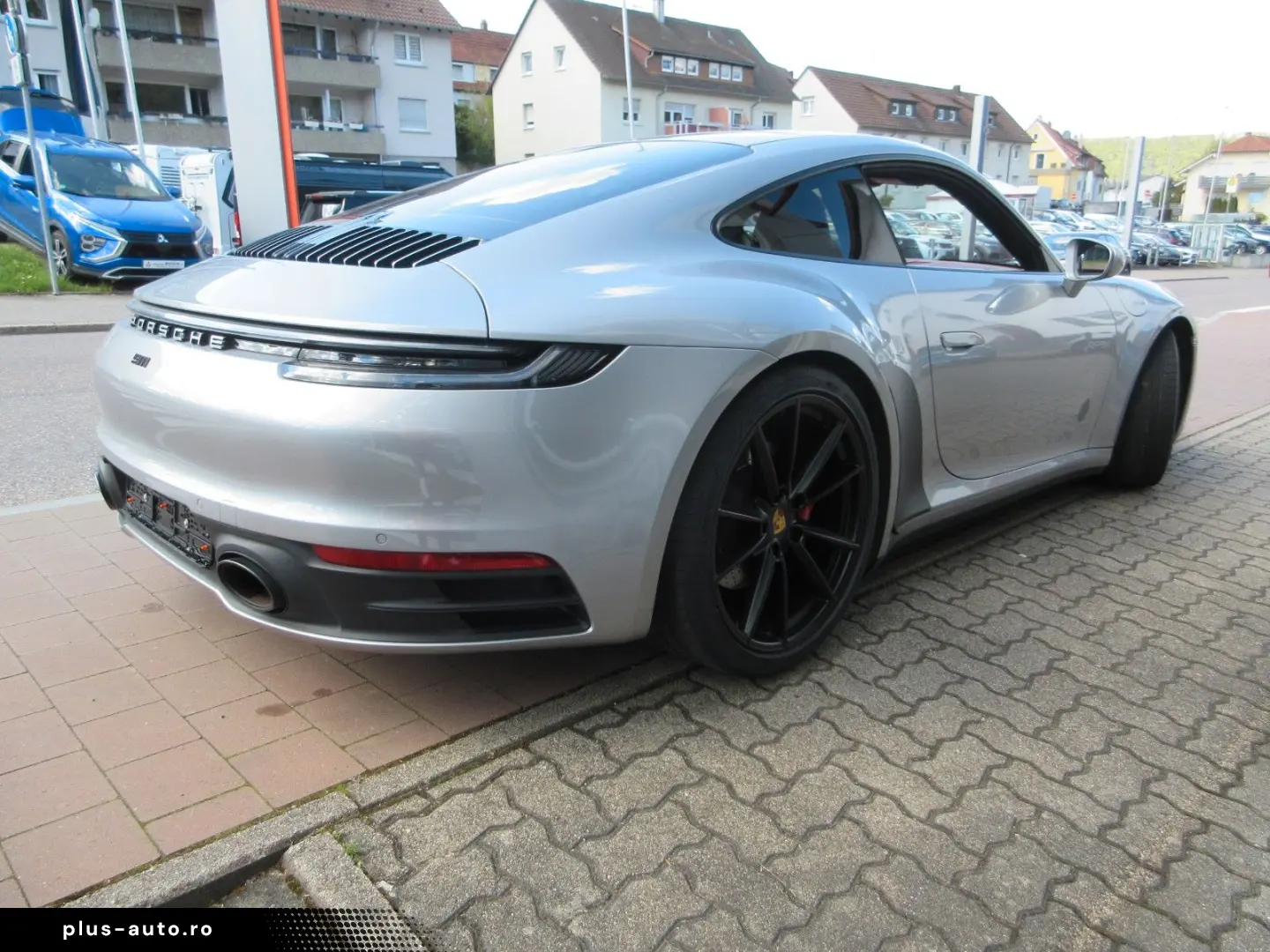 PORSCHE 992 Carrera 4S Coupé TOPAUSSTATTUNG
