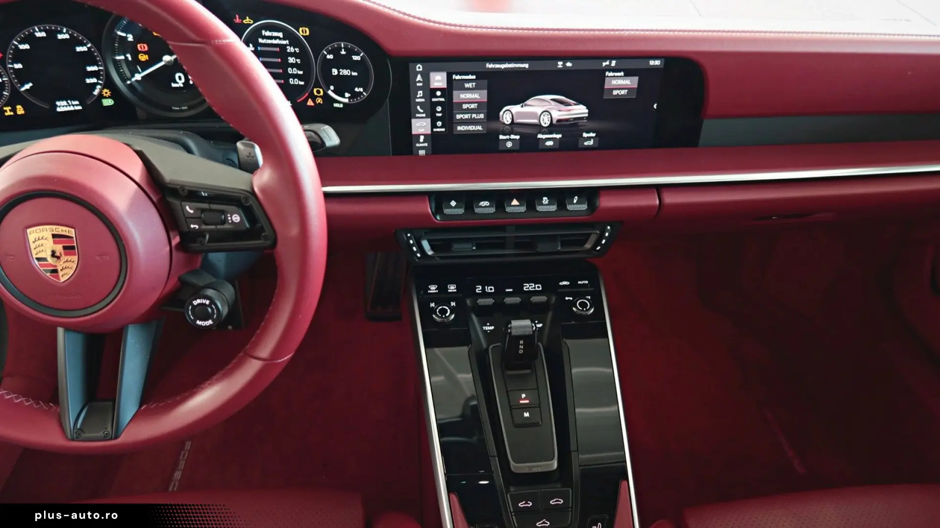 PORSCHE 992 Carrera 4S Coupé TOPAUSSTATTUNG