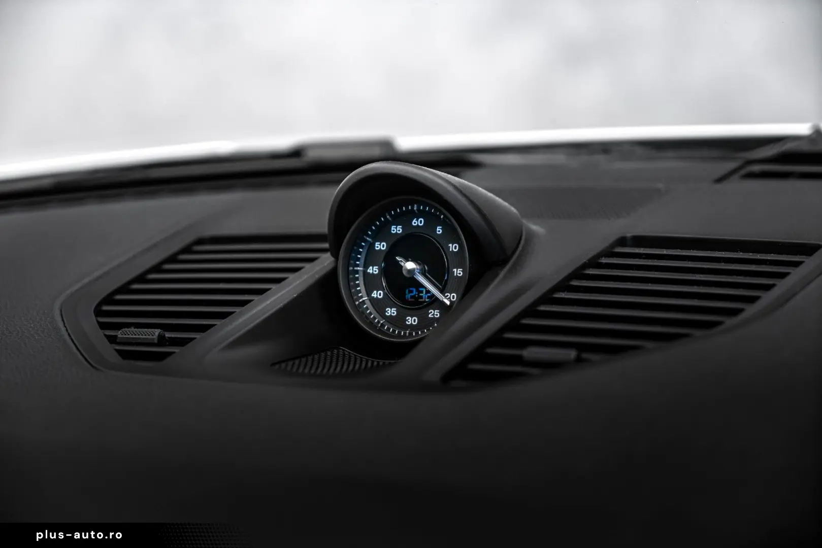 PORSCHE 911 Carrera 4 Sport Chrono PDLS