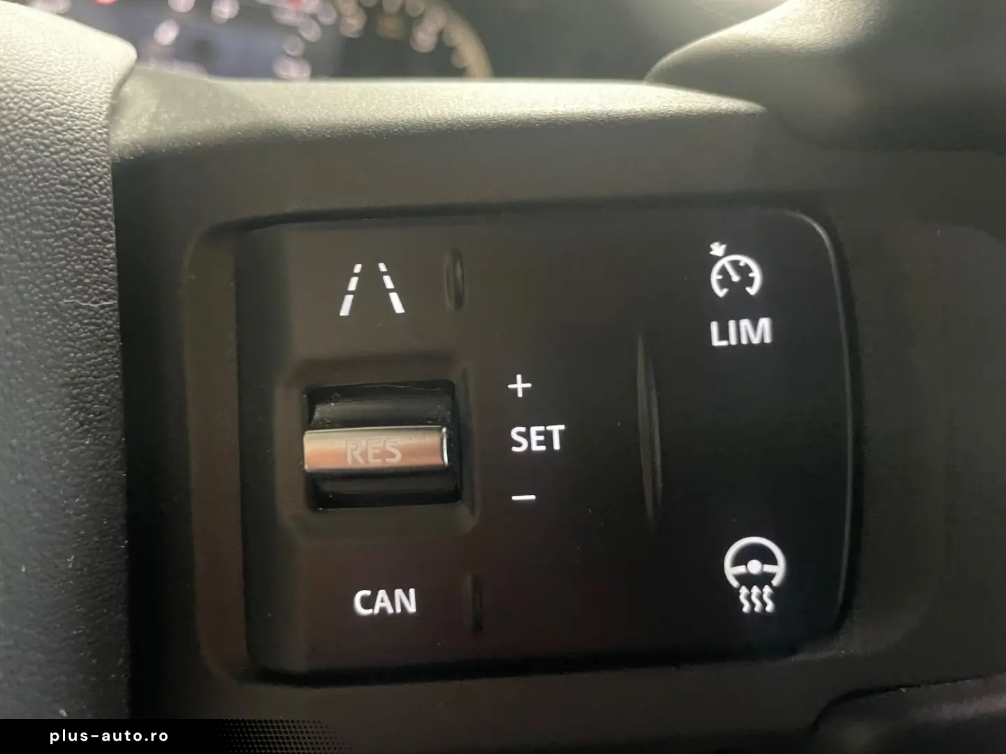 LAND ROVER Defender 90 D 250 X-Dynamic SE Pano Komfort  20