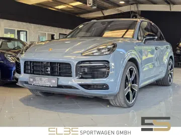 PORSCHE Cayenne GTS INNO BURMESTER 4RADLENKUNG HUD PANO
