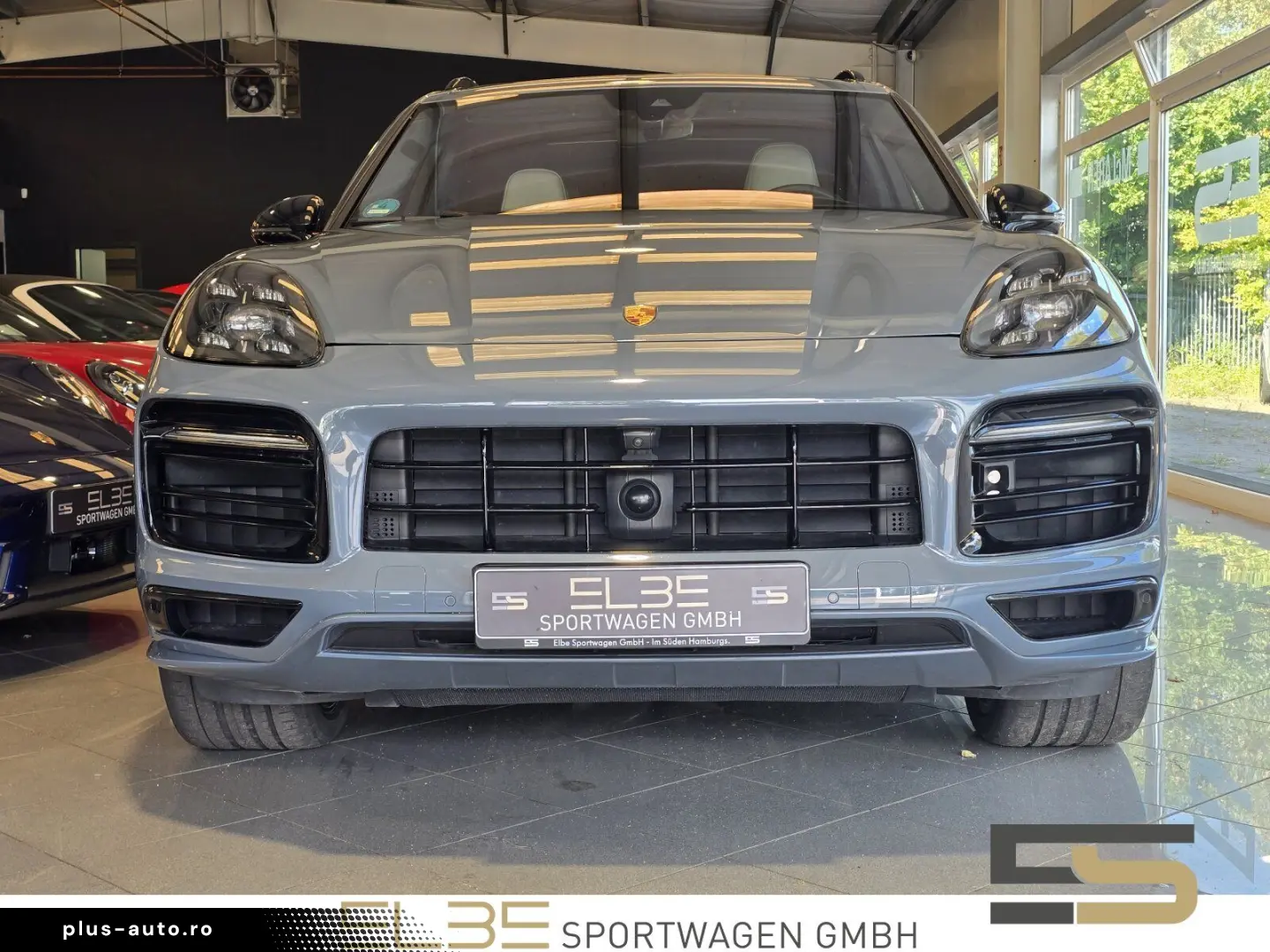 PORSCHE Cayenne GTS INNO BURMESTER 4RADLENKUNG HUD PANO