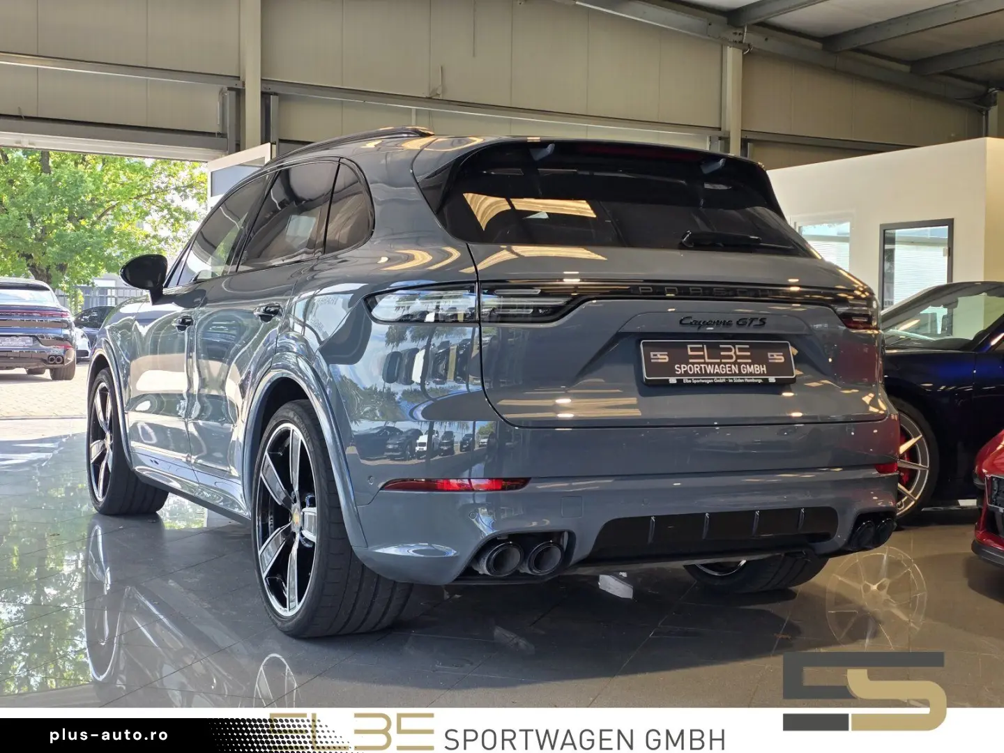 PORSCHE Cayenne GTS INNO BURMESTER 4RADLENKUNG HUD PANO