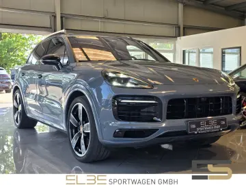 PORSCHE Cayenne GTS INNO BURMESTER 4RADLENKUNG HUD PANO