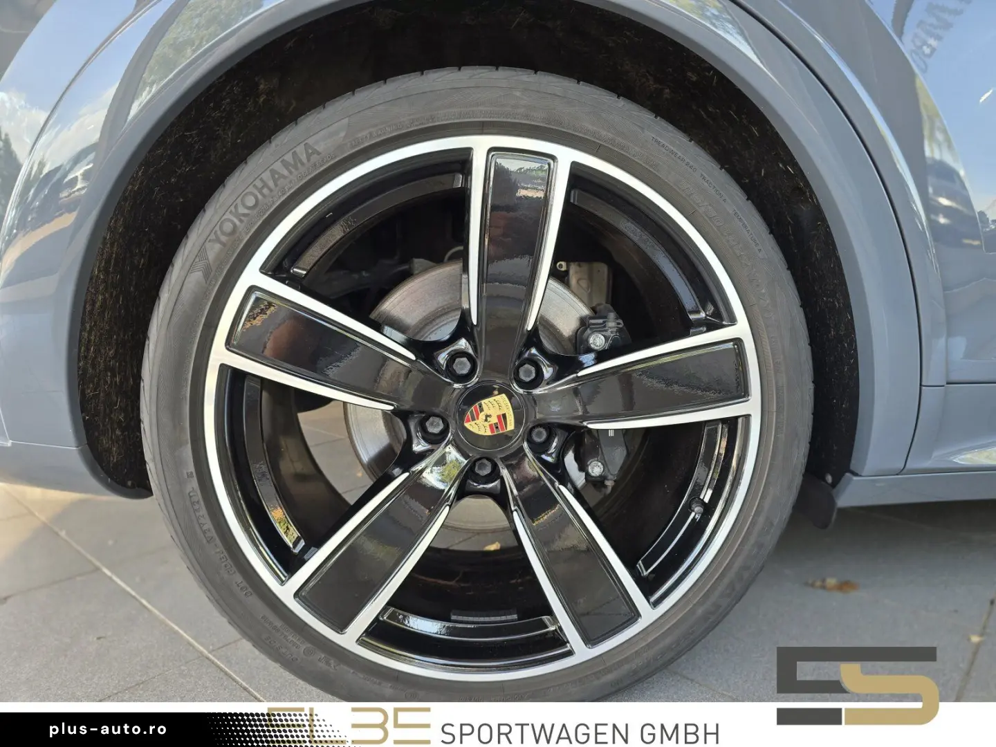 PORSCHE Cayenne GTS INNO BURMESTER 4RADLENKUNG HUD PANO