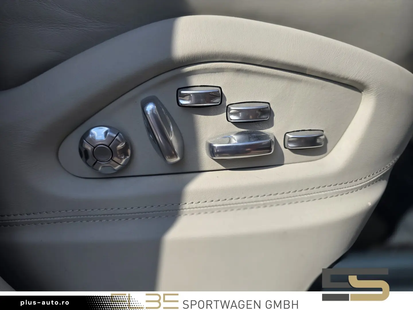 PORSCHE Cayenne GTS INNO BURMESTER 4RADLENKUNG HUD PANO