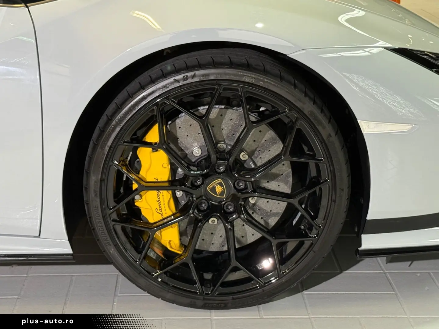 LAMBORGHINI Huracán Tecnica KERAMIK~LIFT~KAMERA~CARBON~