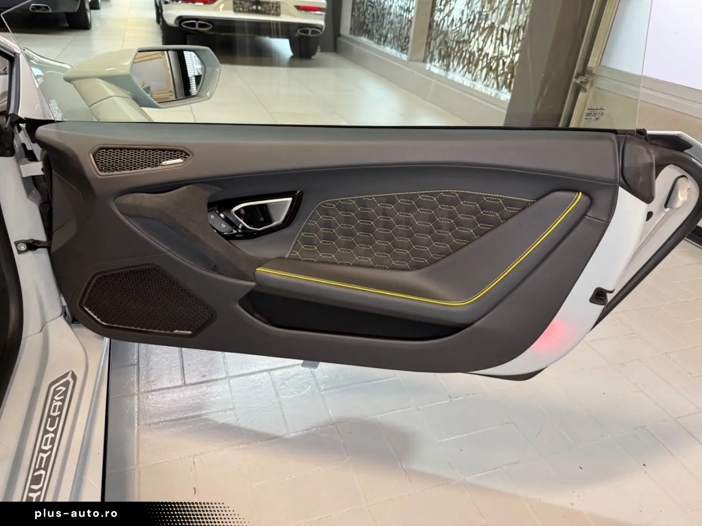 LAMBORGHINI Huracán Tecnica KERAMIK~LIFT~KAMERA~CARBON~
