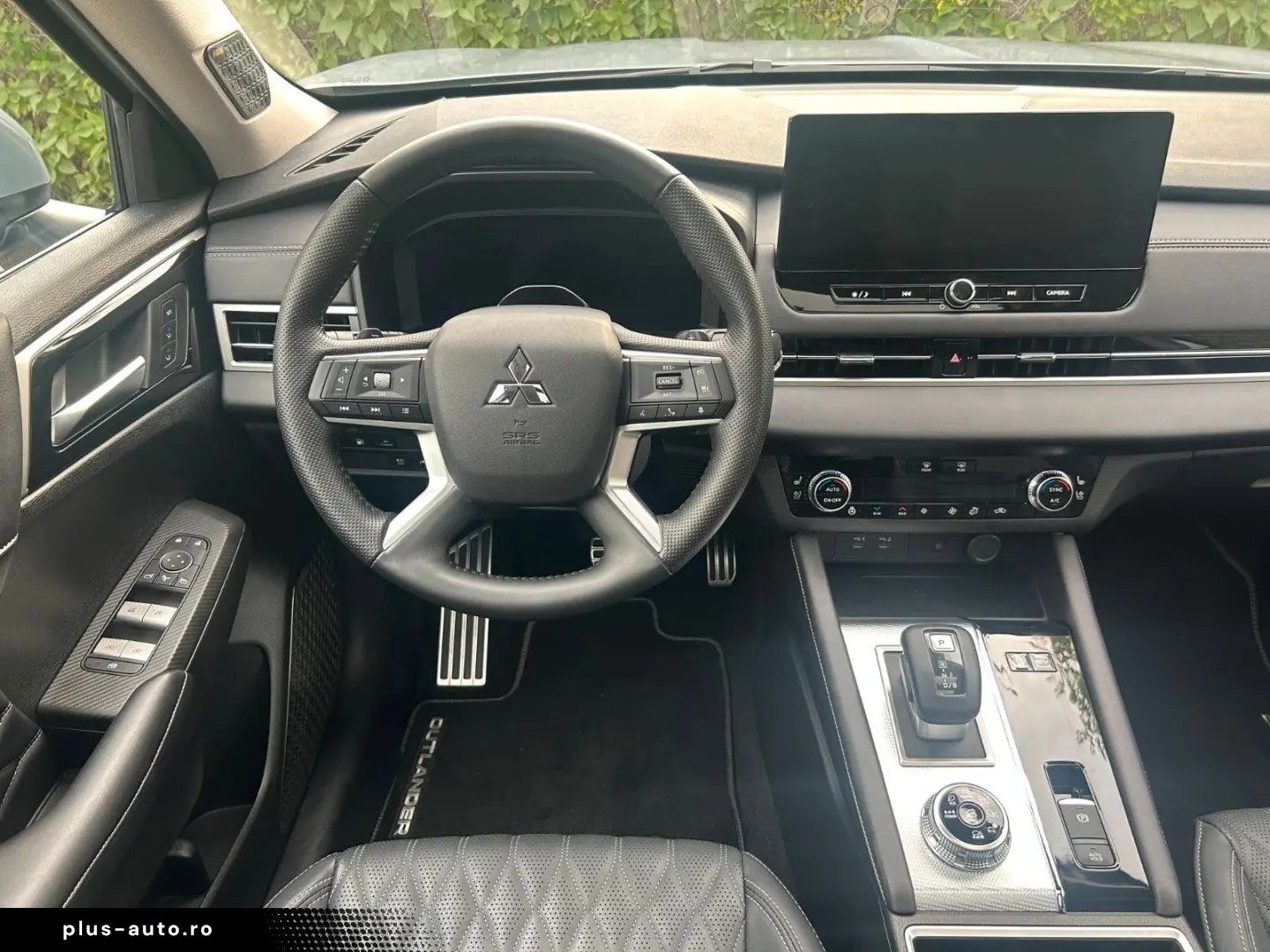 MITSUBISHI Outlander 2.4 PHEV 4WD Top mit AHK