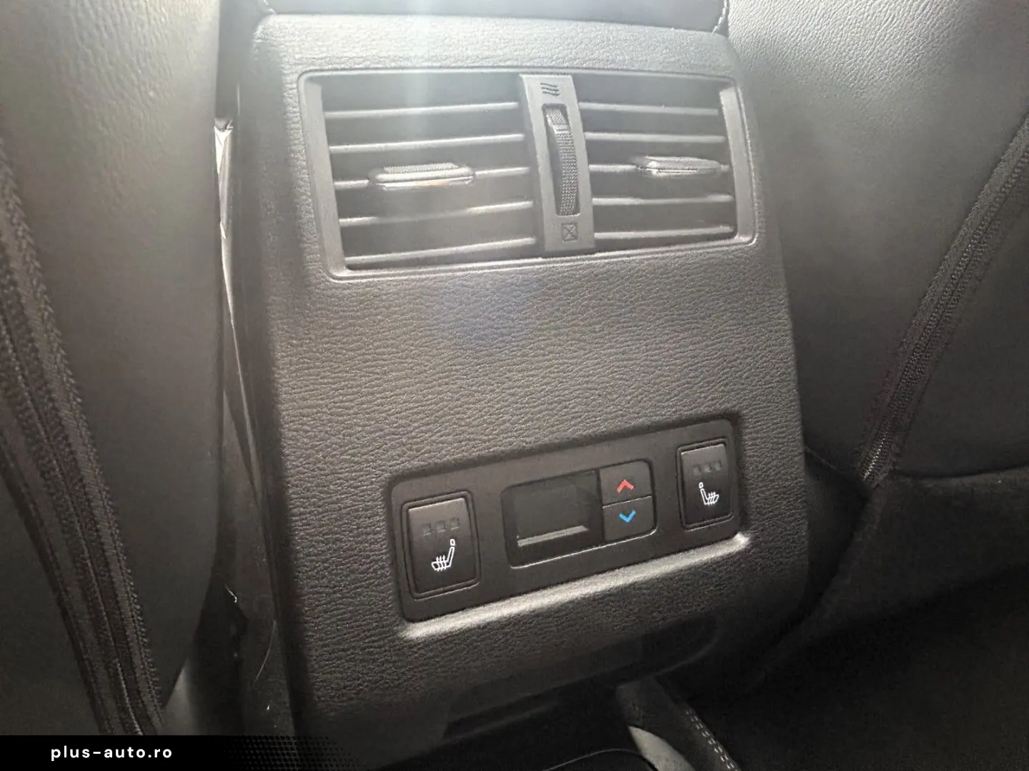 MITSUBISHI Outlander 2.4 PHEV 4WD Top mit AHK