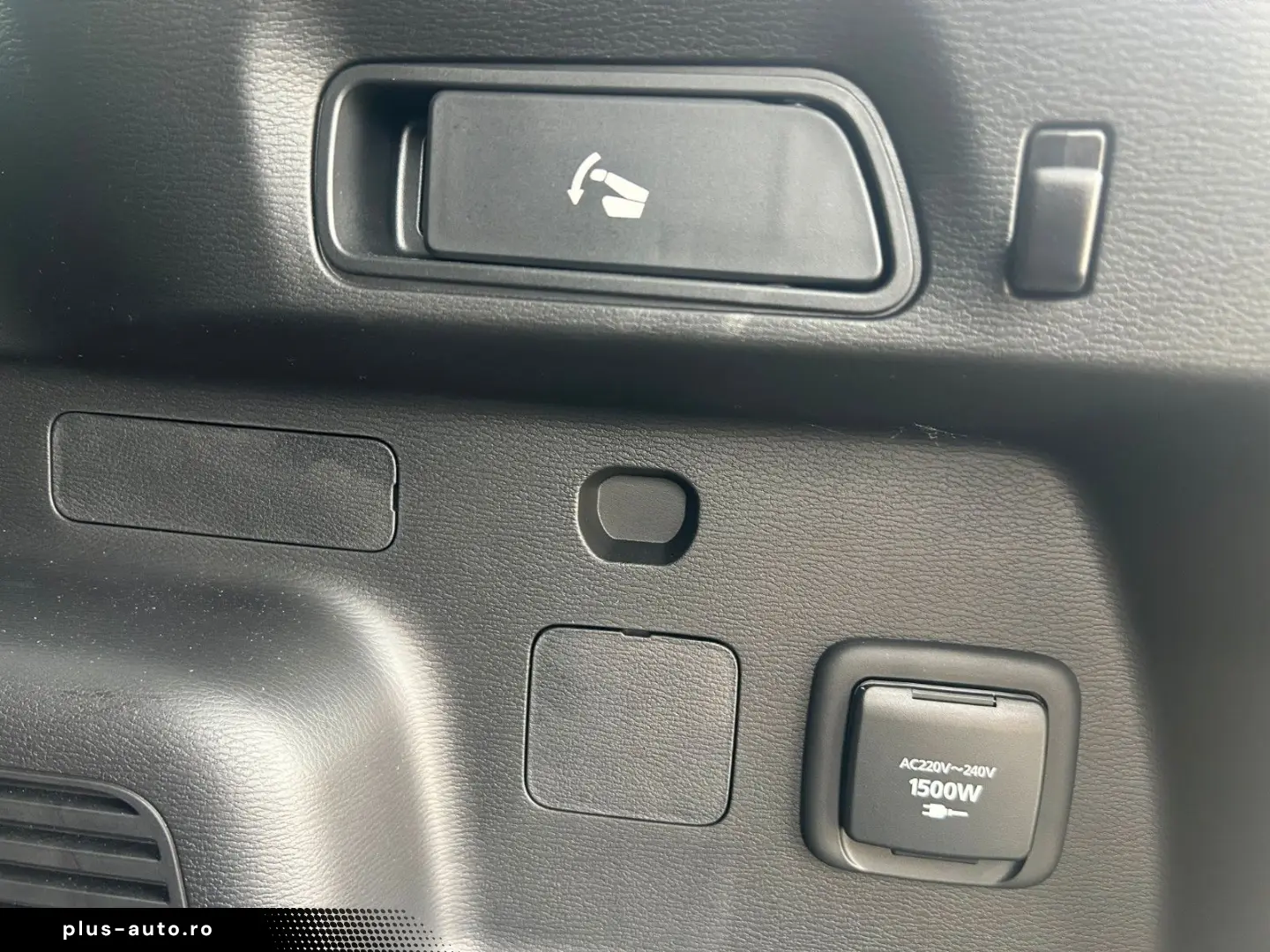 MITSUBISHI Outlander 2.4 PHEV 4WD Top mit AHK