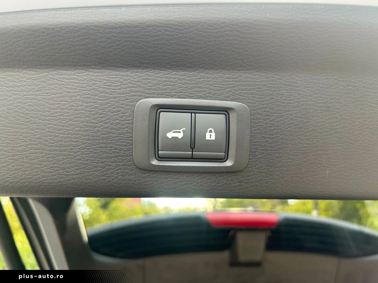 MITSUBISHI Outlander 2.4 PHEV 4WD Top mit AHK