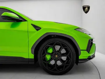 LAMBORGHINI Urus Performante I Lamborghini Hamburg