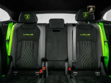 LAMBORGHINI Urus Performante I Lamborghini Hamburg