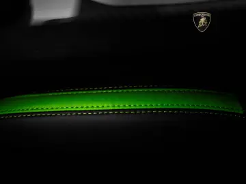 LAMBORGHINI Urus Performante I Lamborghini Hamburg