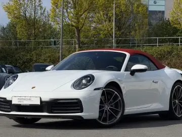 Porsche 992 911 Carrera Cabriolet Sportabgas