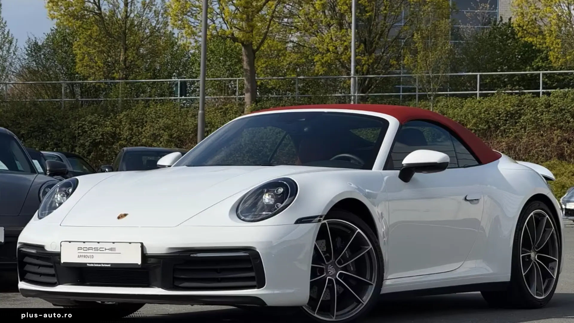 Porsche 992 911 Carrera Cabriolet Sportabgas