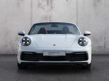 Porsche 992 911 Carrera Cabriolet Sportabgas