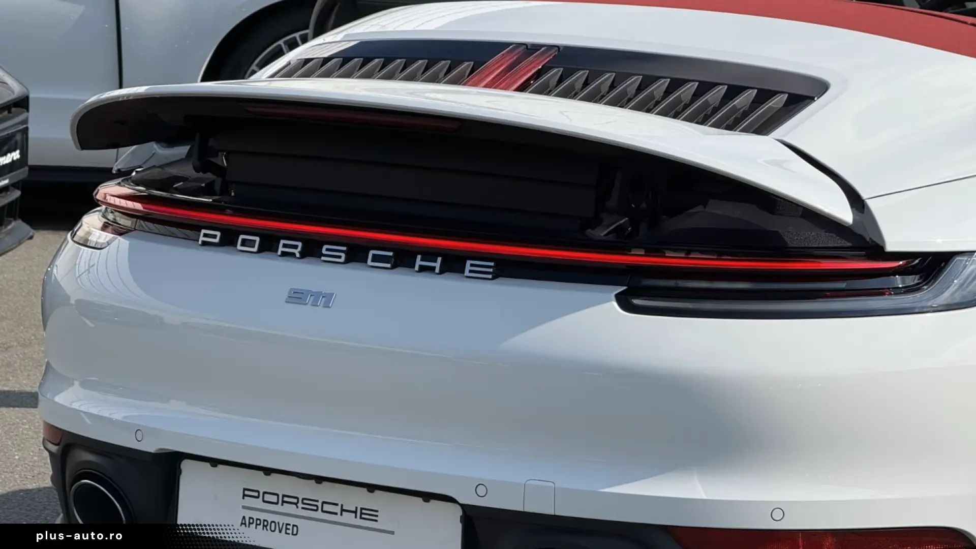 Porsche 992 911 Carrera Cabriolet Sportabgas