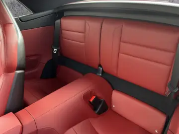 Porsche 992 911 Carrera Cabriolet Sportabgas