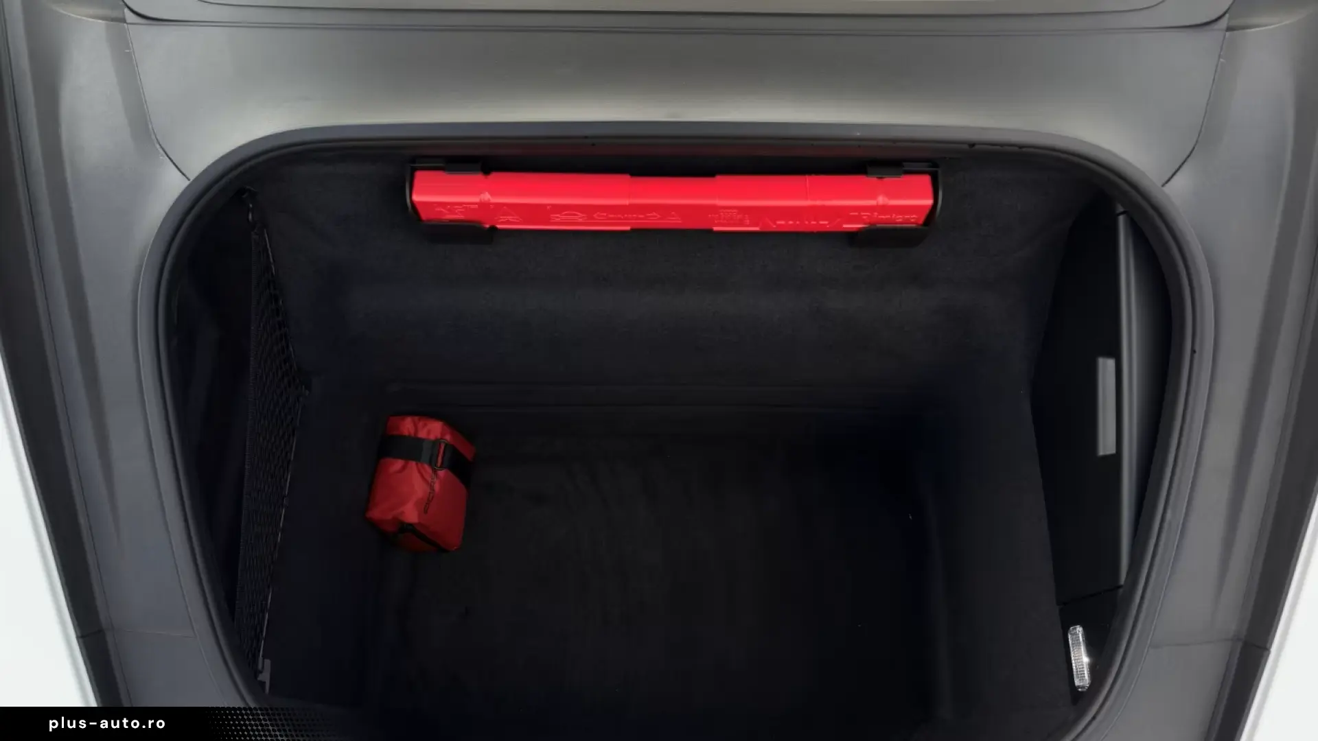 Porsche 992 911 Carrera Cabriolet Sportabgas