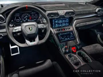 LAMBORGHINI Urus Performante   Viola Pasifae   Akrapovic