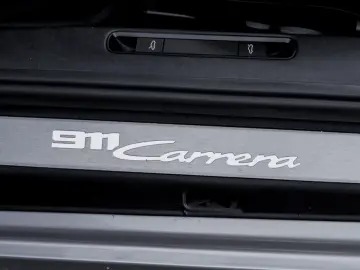 PORSCHE 992 Carrera Cabriolet 21-Zoll HD-Matrix-LED BOSE